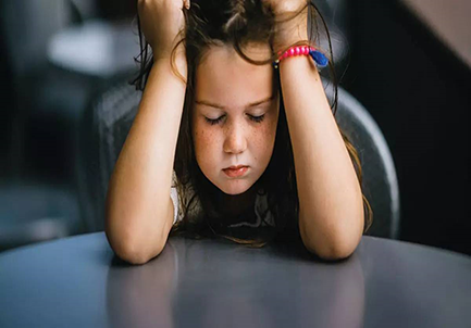 身为父母如何应对“教育基本靠吼”？